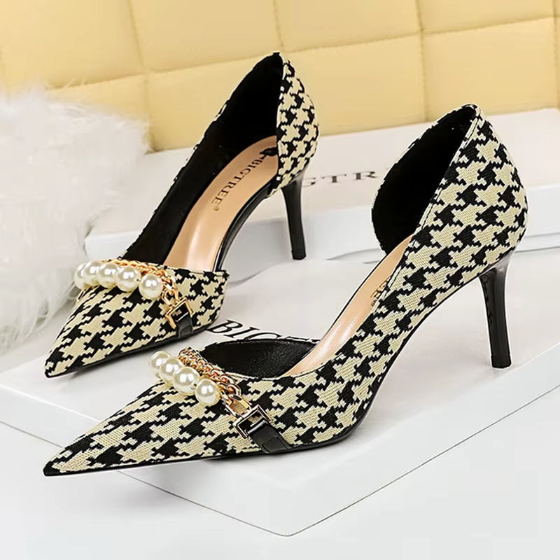 Shoes 2026 Spring Women Pumps Pearl Metal Chain High-Heels Checked Grain Stilettos Women Heels Luxury Banquet Shoes 43